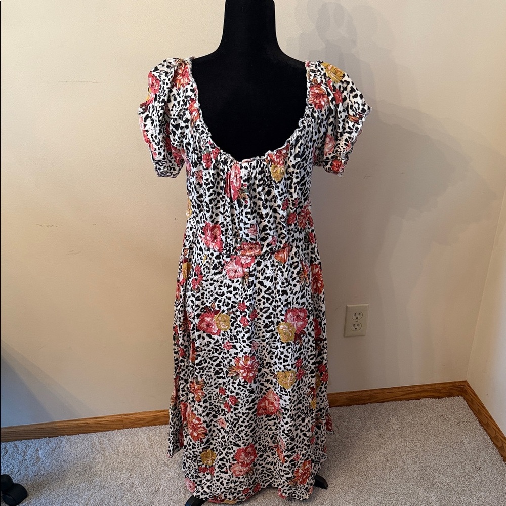 Torrid Floral and Leopard Print Maxi Dress - Picture 2 of 2